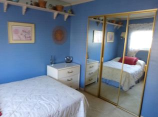 2268 E Pinecrest St, Simi Valley, CA 93065