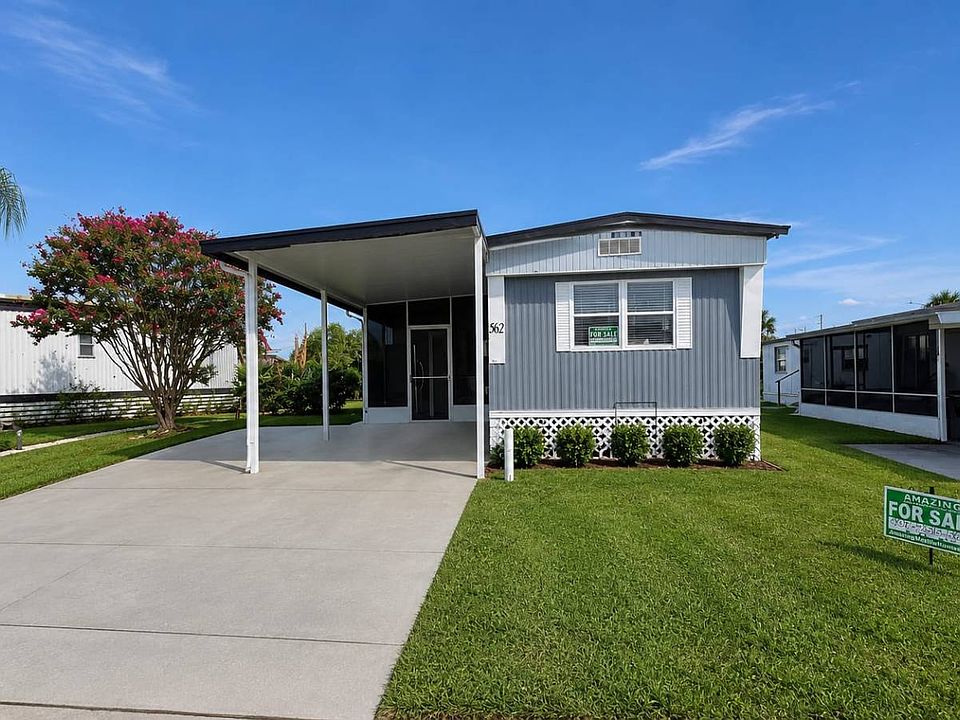 1st image of 562 Hawkins Cir