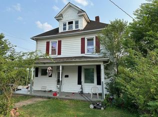 2002 Staunton Ave NW, Roanoke, VA 24017