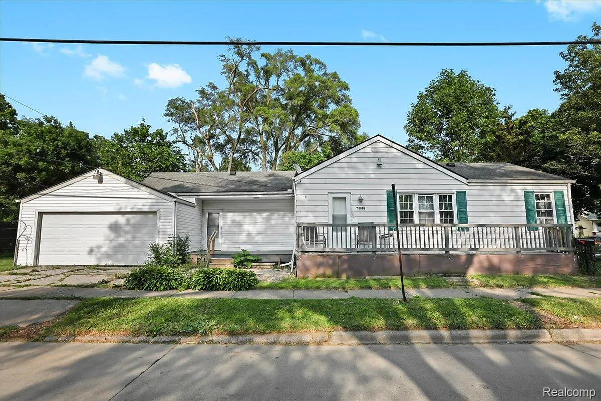 166 W Milton Ave photo 1