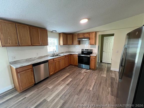 4th image of 542 Red Oak Farm Rd