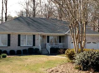 1005 Fox Ridge Ct, Chesapeake, VA 23322