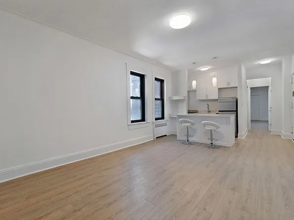 76-66 Austin St #5K, Forest Hills, NY 11375