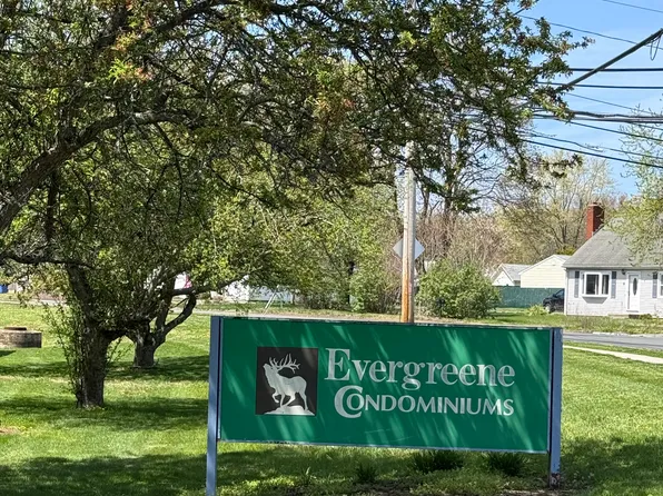 75 Evergreene, Wallingford, CT 06492