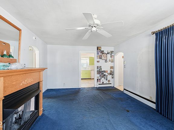 5th image of 1921 W 9th St