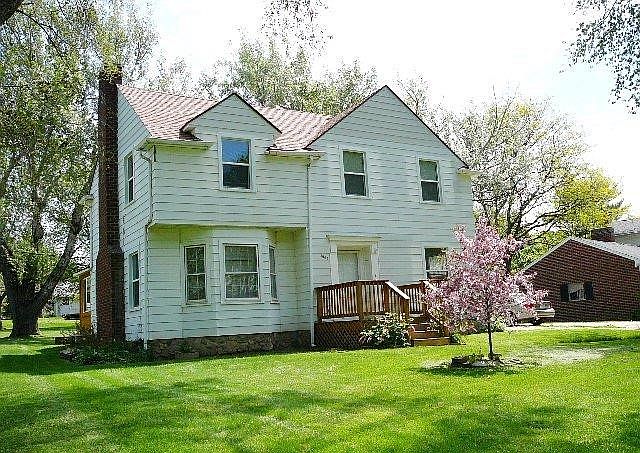 1st image of 3060 Old Orchard Dr