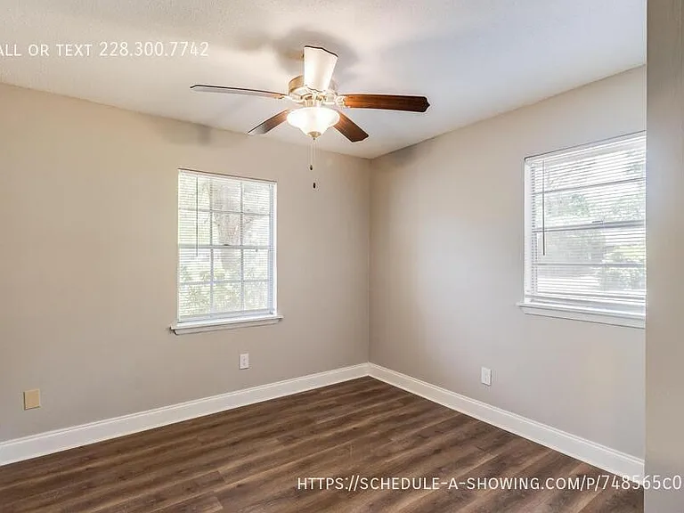 16201 Cervantes Ct — Photo 12