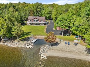 71 Stevenson Ln, North Lake, NB E6H1Y6
