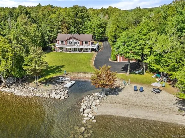 71 Stevenson Ln, North Lake, NB E6H 1Y6