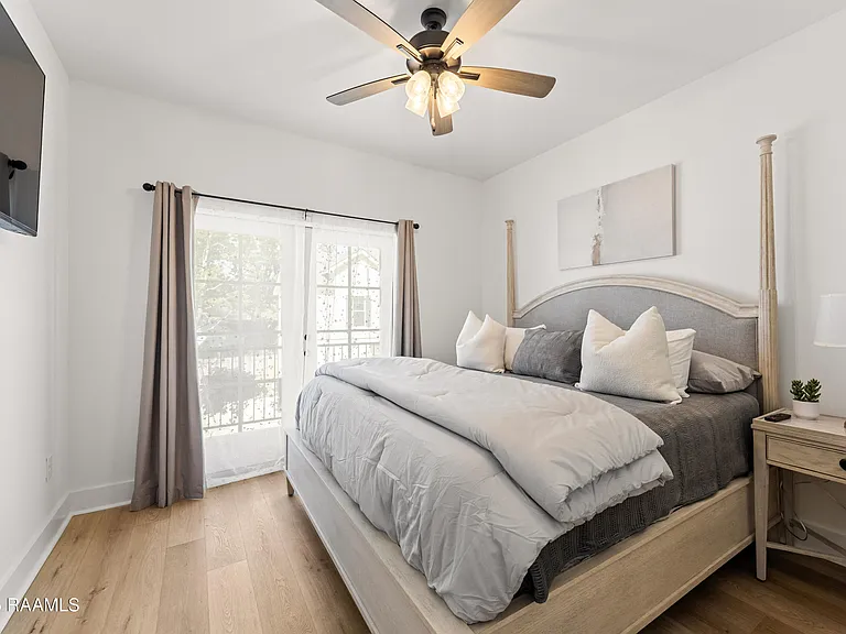 206 Steiner Oaks — Photo 19