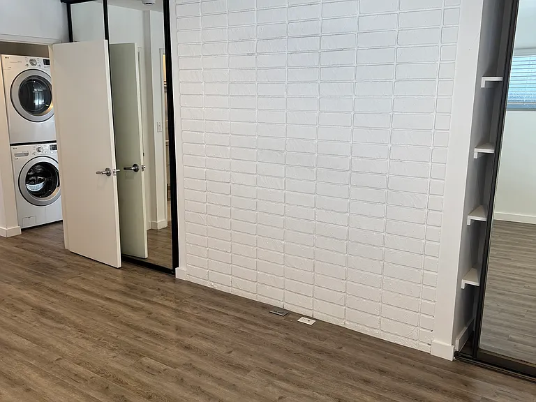 11670 Chenault St #7-D — Photo 12
