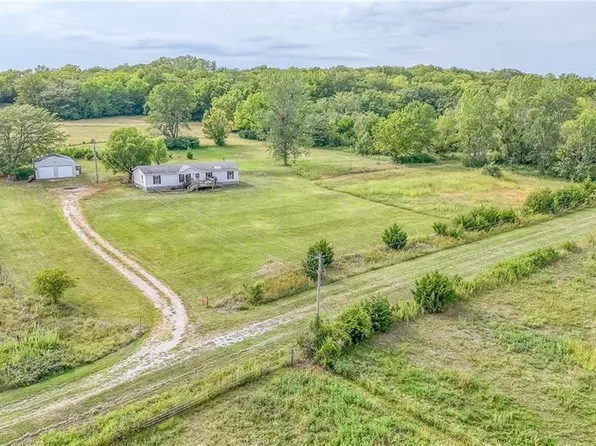1725 NW 300th Rd, Kingsville, MO 64061