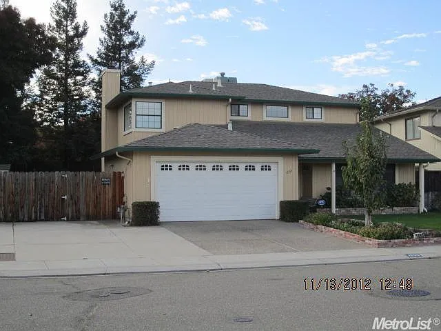 1053 Sunfish Dr photo 1