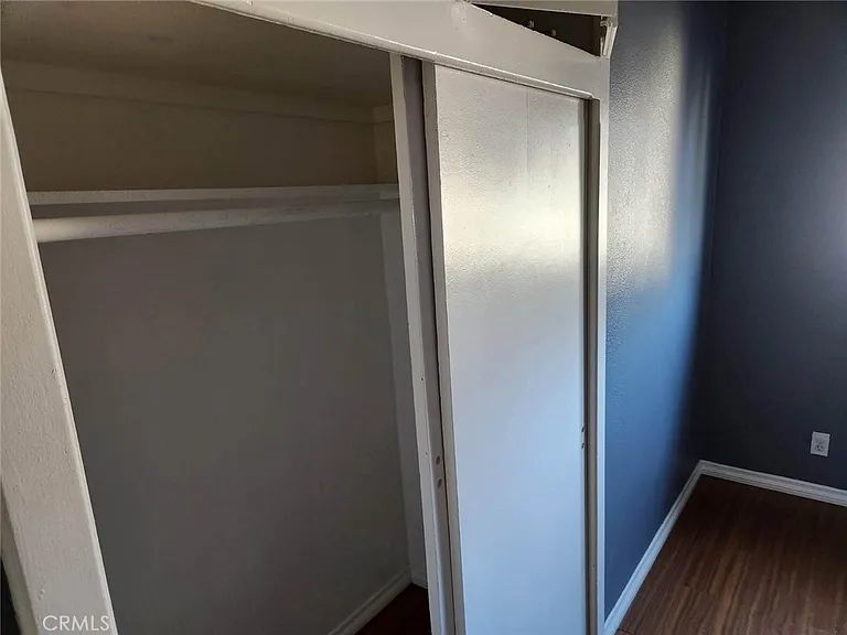 15718 Larch Ave — Photo 10