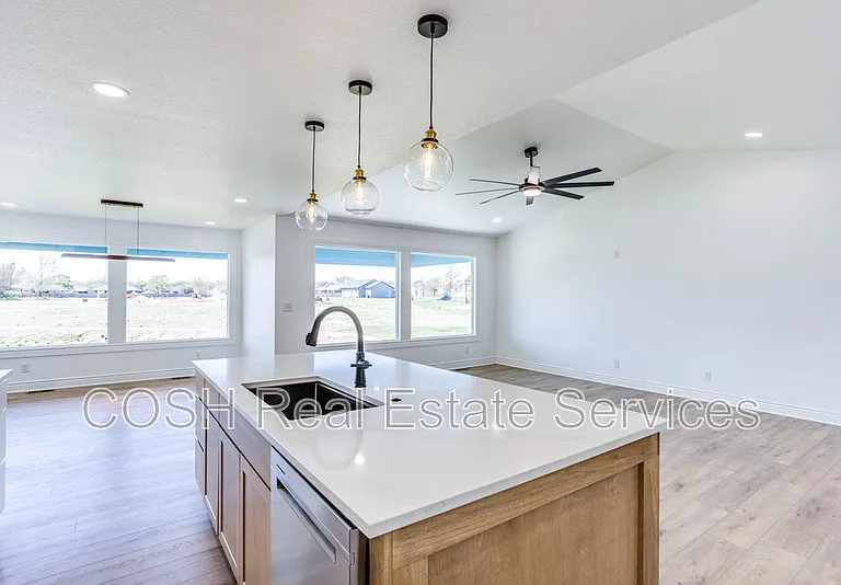 459 S Stoney Creek St — Photo 13