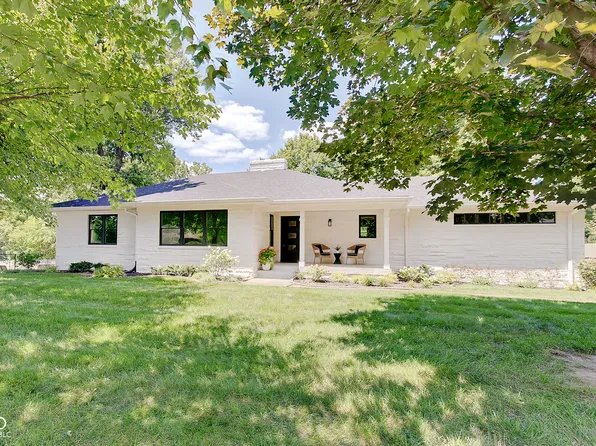 500 Woodland Pl, Greenwood, IN 46142