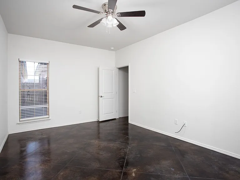 5614 Gonzaga Ln — Photo 4