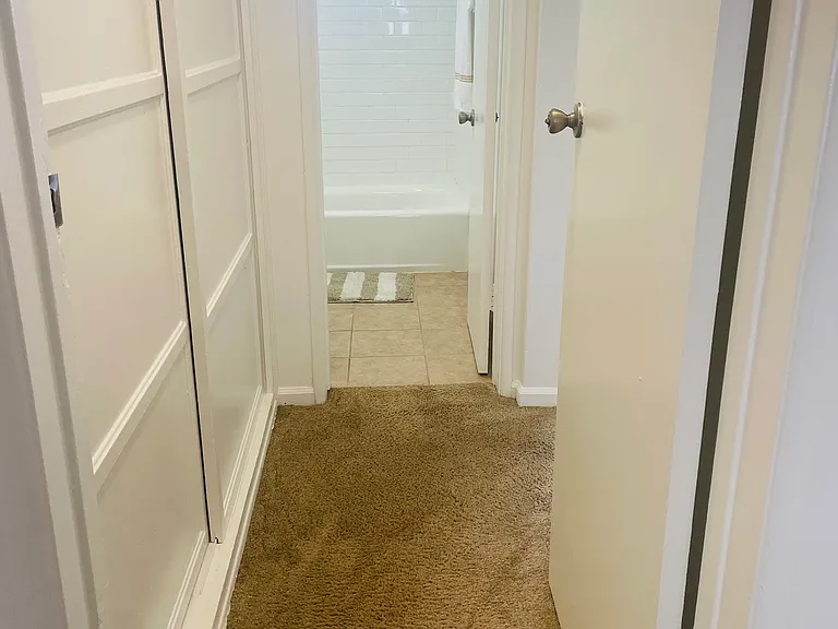 955 Hillcrest St #6 — Photo 14