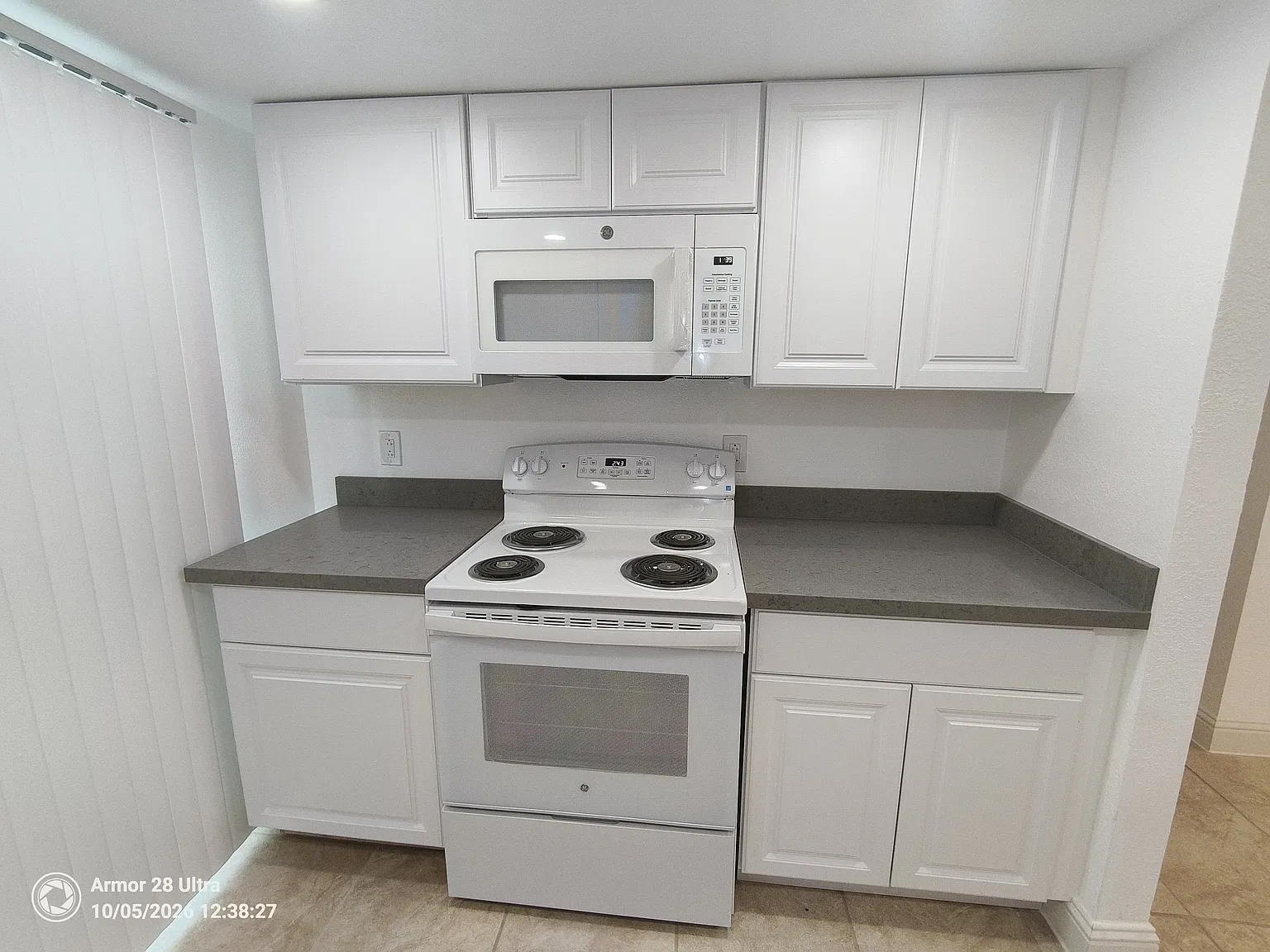 2 bed, 2.5 bath, $1,460 — Photo 3