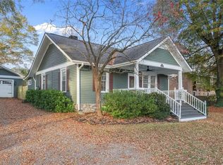 1055 Powder Springs St SE, Smyrna, GA 30080
