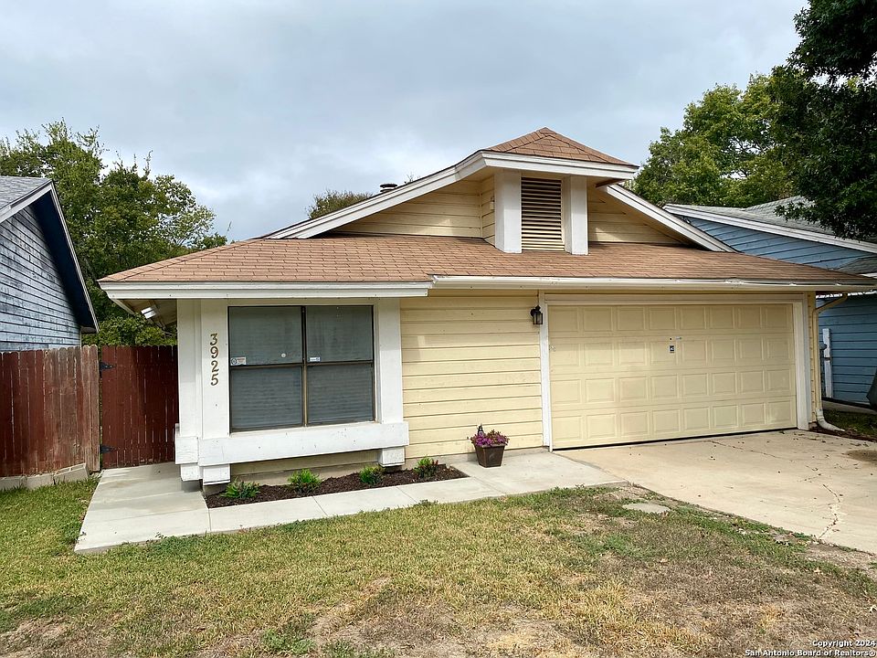 1st image of 3925 HERITAGE HILL DR