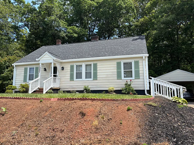 1087 Whitaker Rd — Photo 1