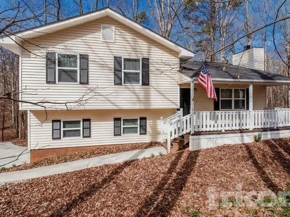7315 Milam Rd, Winston, GA 30187