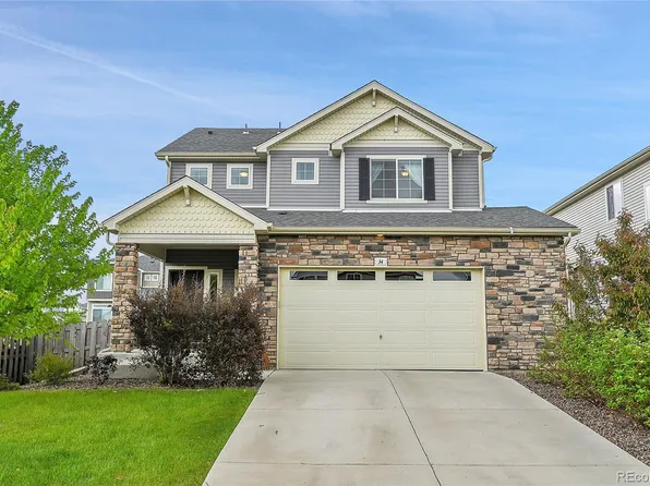 34 N Newcastle Way, Aurora, CO 80018