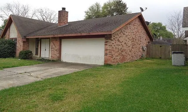 10211 Golden Sunshine Dr — Photo 1