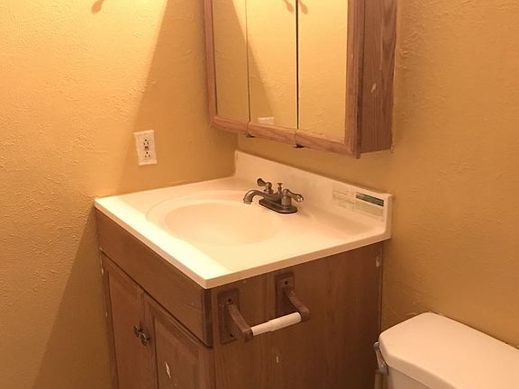 3rd image of 5629 Hollow Pines Dr