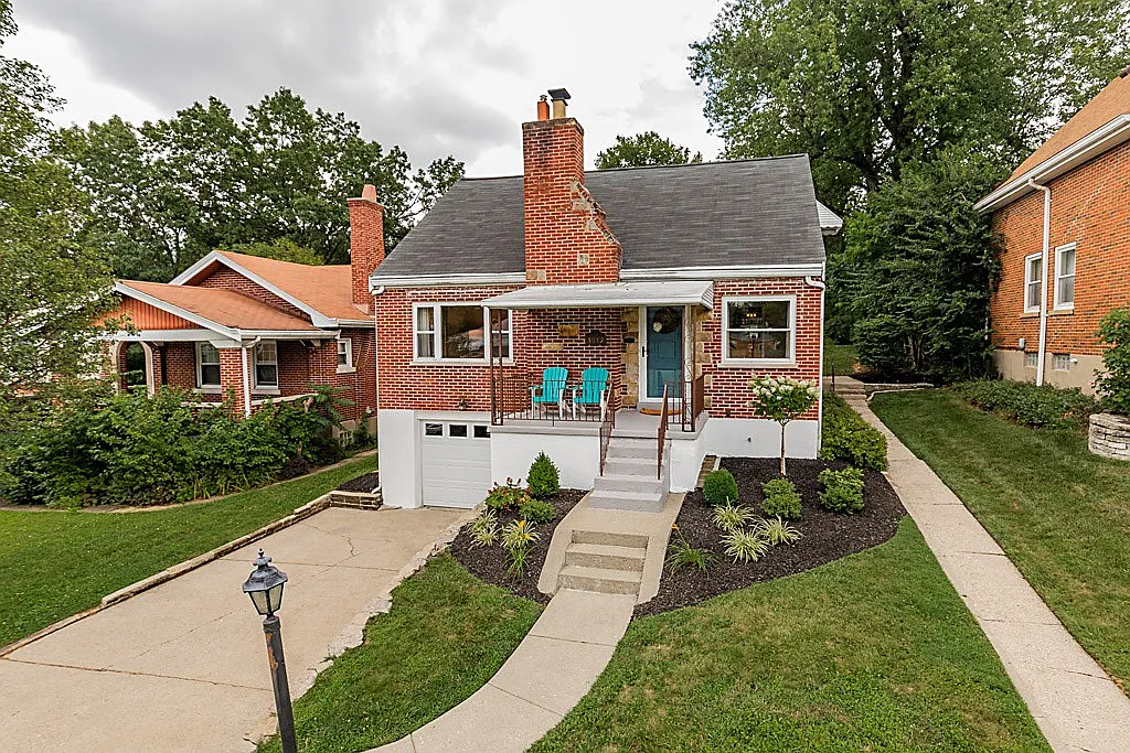 1617 E Henry Clay Ave photo 1