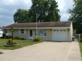 2009 Evans Ave, Loves Park, IL 61111