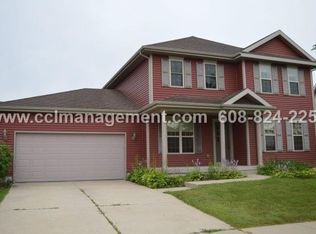 2625 Koshkonong Way, Sun Prairie, WI 53590