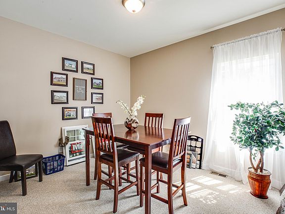5th image of 7303 Bell Dr