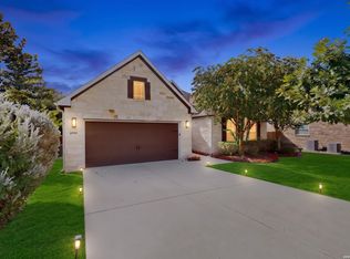 8910 Fowler Hl, Fair Oaks Ranch, TX 78015