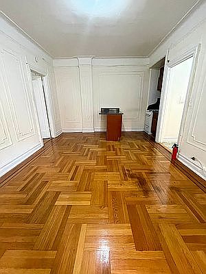 4th image of 83-57 118th St #4D