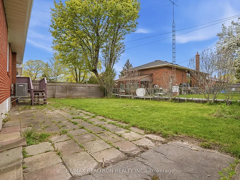 4 Kebral Ave — Photo 25