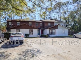 4553 Melissa Ct W, Jacksonville, FL 32210