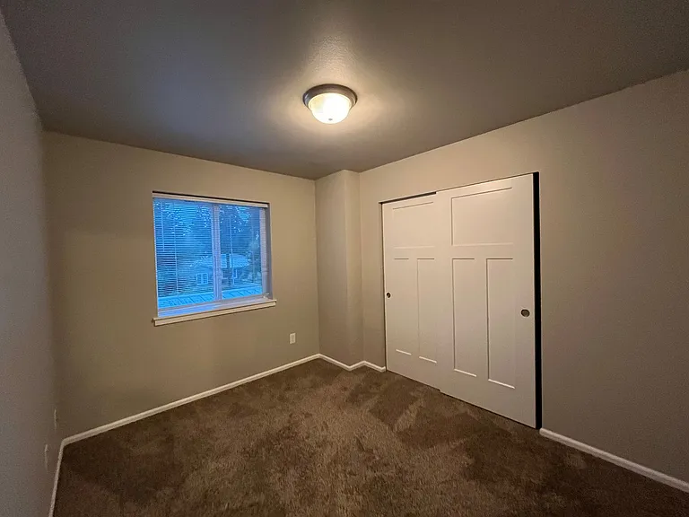 2328 Verona St #101 — Photo 12