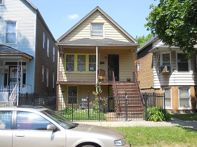 2nd image of 8552 S Colfax Ave