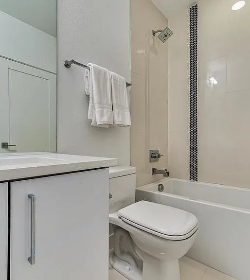 3040 N Wilson Ct #3 — Photo 8
