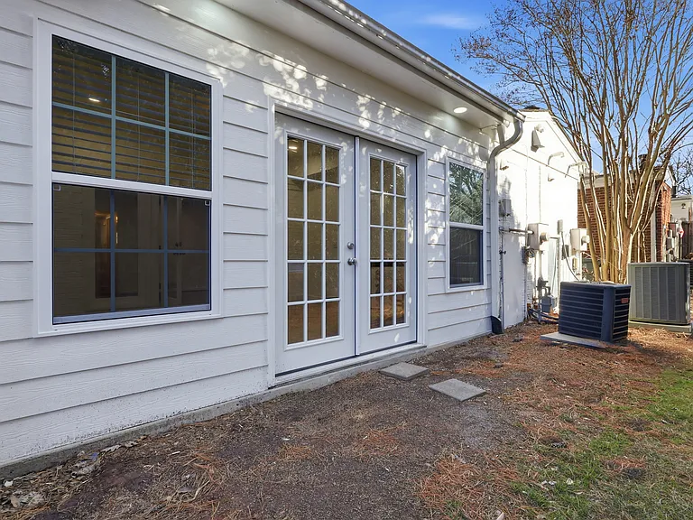 2505 Patriot Way #D — Photo 23