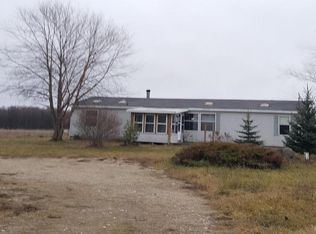 9234 N Extension Rd, Cheboygan, MI 49721