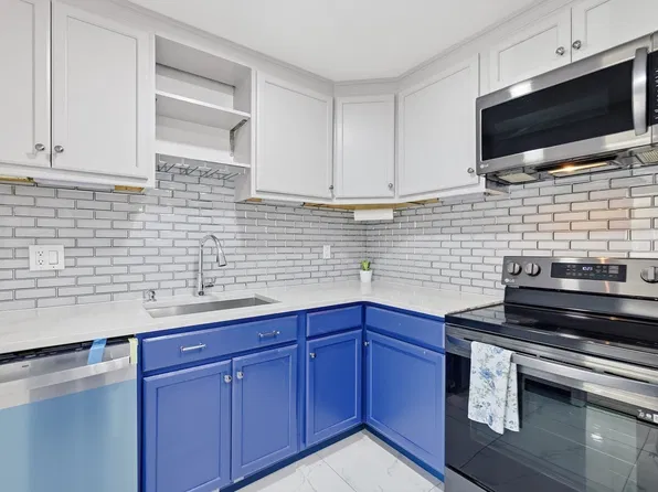 9 Weld St APT 31, Framingham, MA 01702