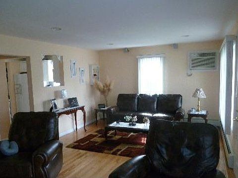 3rd image of 81 Cherubina Ln