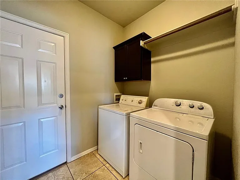 1276 S Blue Willow Ave — Photo 14