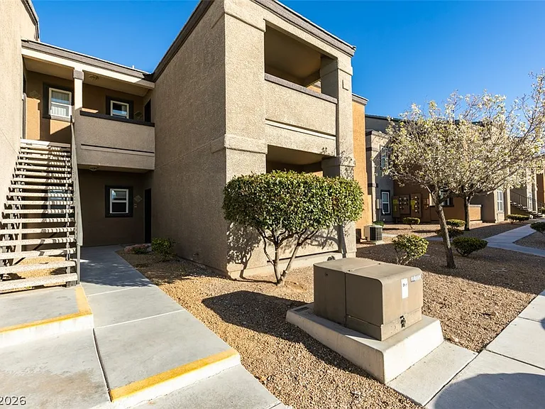 6650 W Warm Springs Rd #1156 — Photo 3
