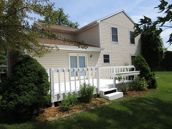2nd image of 9440 Falkirk Dr