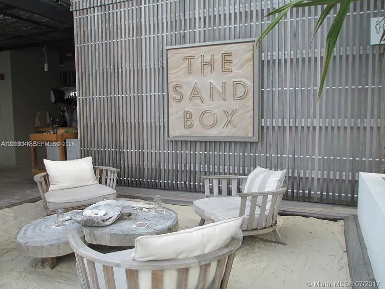 2301 Collins Ave #840 — Photo 24