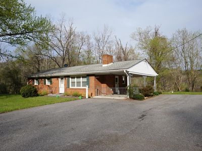 1053 Bald Eagle Dr, Big Island, VA, 24526